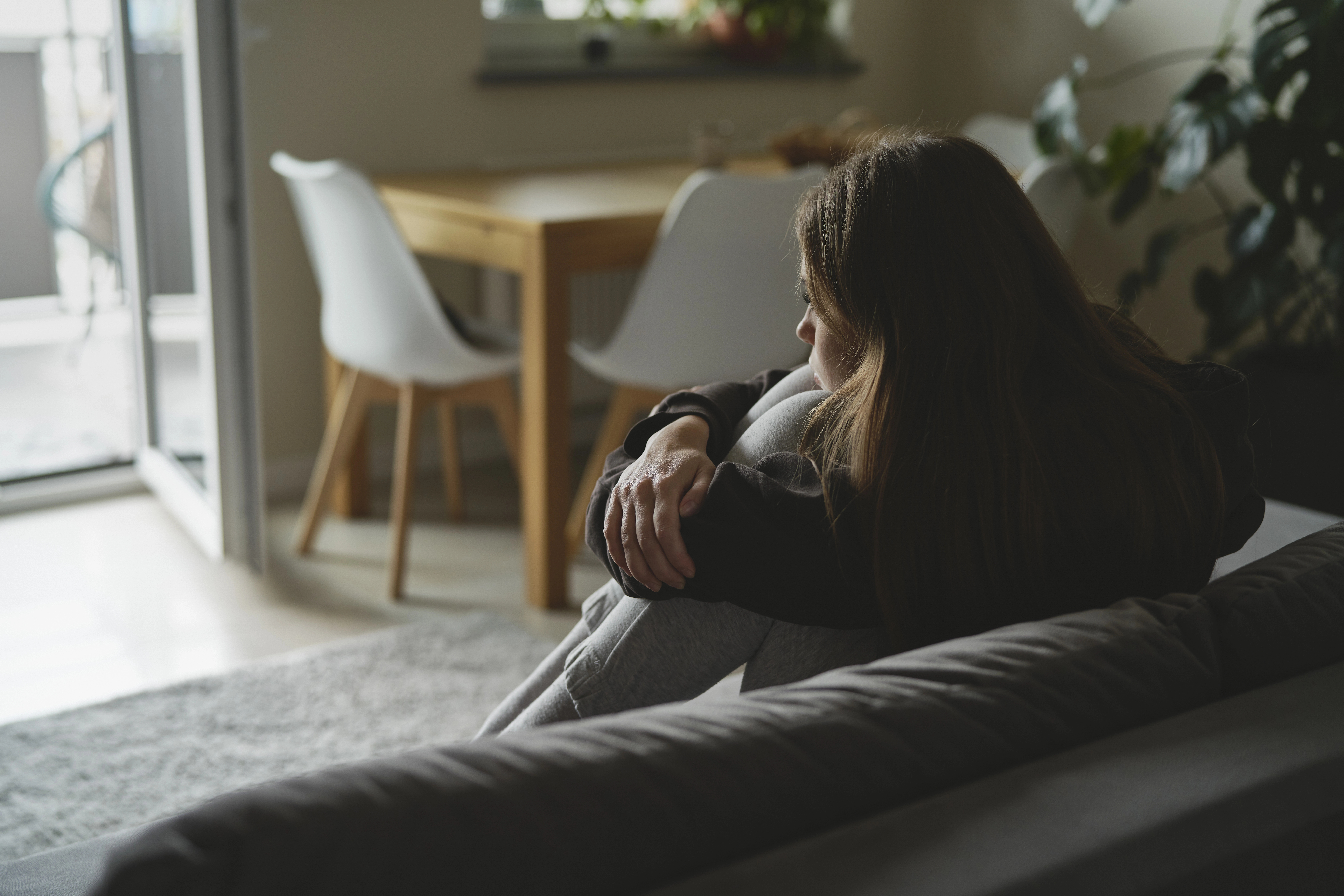 Burnout vs Depression: Understanding the Difference in Illinois